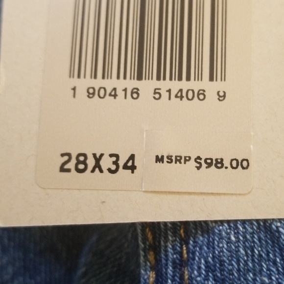 Hard to find Levis - Picture 7 of 7